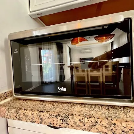 Havuzlu Apartman