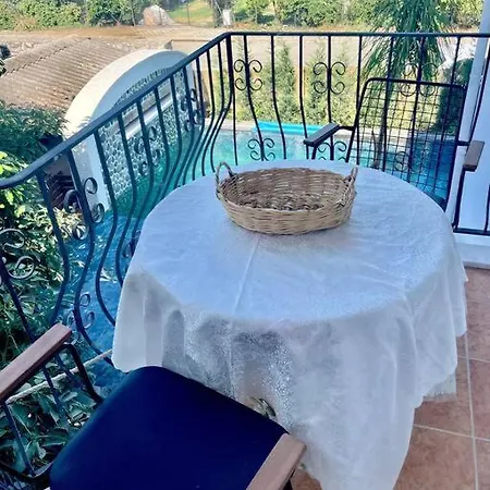 Apartman Havuzlu